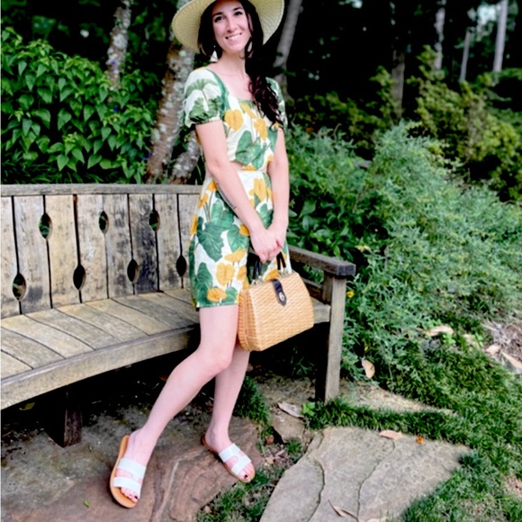 Farm Rio Cutout Tie-Back Romper - Size Medium - Picture 3 of 8